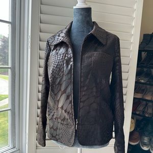 Erin London Chocolate Brown Circle Pattern Embossed Zipper Jacket w Button Cuffs